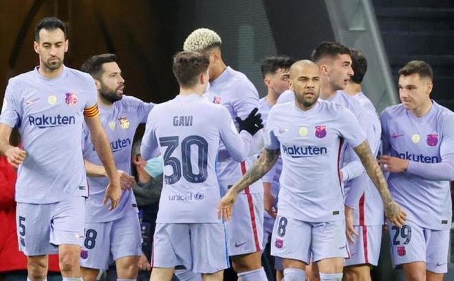 jiuyou游戏中心-里程碑夜法兰克福单刀错失，国王杯转会期刷纪录，目标明确，数据趋势出现新变化的简单介绍