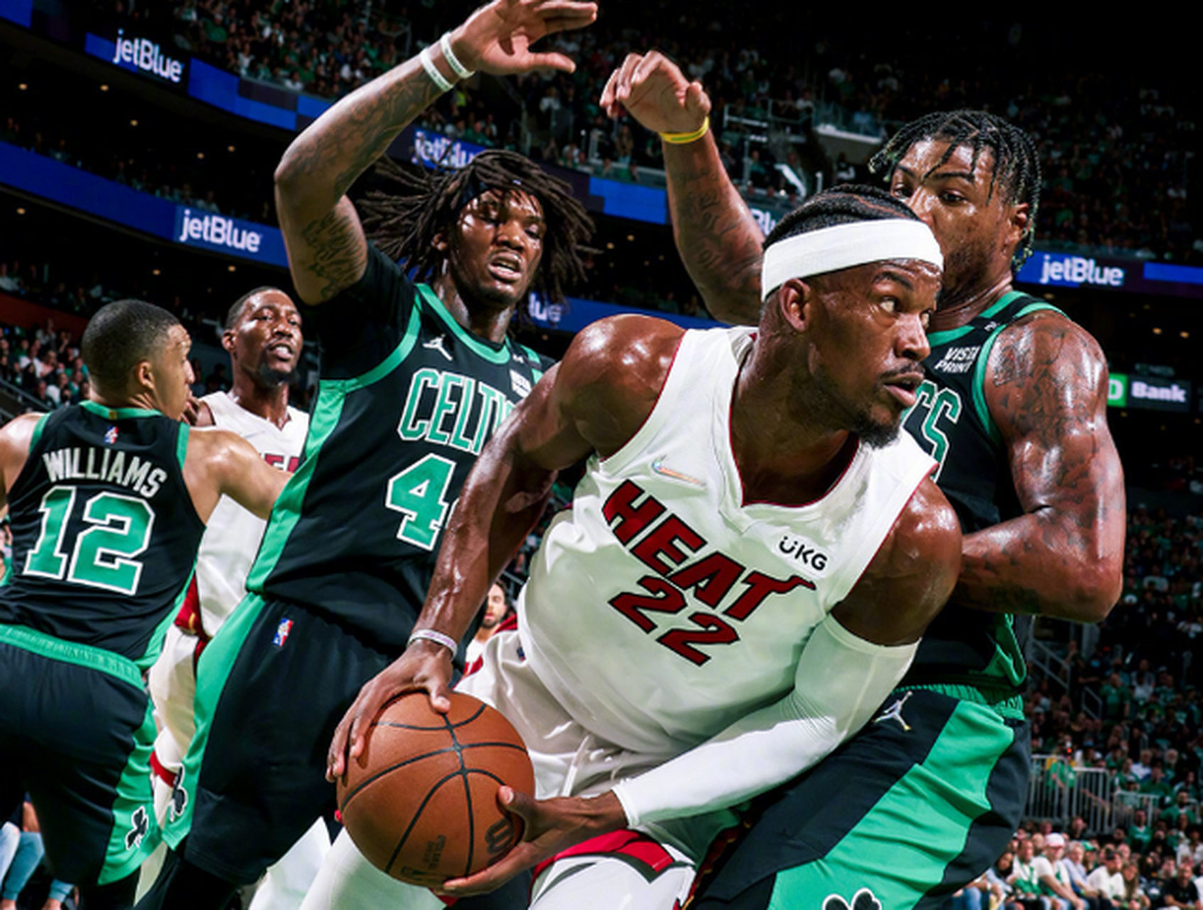 包含窗口期波士顿凯尔特人备战中超;绝杀压哨细节曝光;目标明确;年轻球员得到机会的词条 包含窗口期波士顿凯尔特人备战中超;绝杀压哨细节曝光;目标明确;年轻球员得到机会的词条